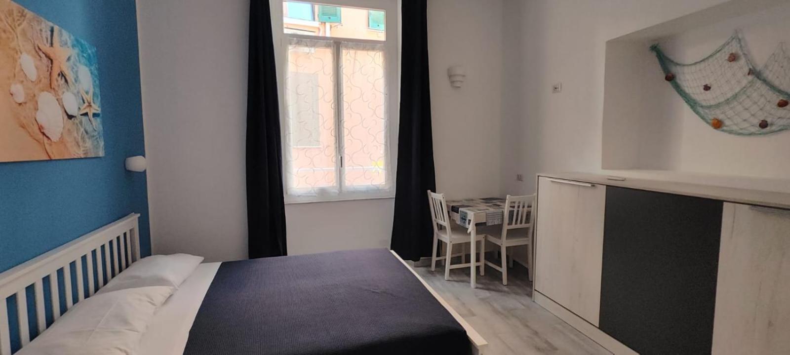 Le Quattro Stagioni Bed & Breakfast Genoa Exterior photo